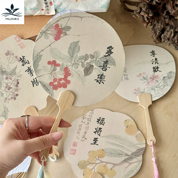 Regalos del Festival del Medio Otoño nuevos grupos bordados chinos materiales de embalaje floral Fan Decoración DIY pequeños ventiladores al por mayor