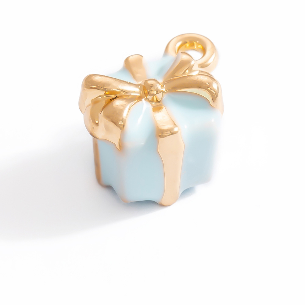 3g Weight 0.03µm Gold Plating Thickness Electroplating Gold Plating Process Pendant Jewelry Making Type KC Golden Plated Plating Material 1 Piece Quantity Alloy Material Heart Shape, Gift Box Pattern Cute Style Enamel, Plating Craft 1 Piece Alloy Heart Shape Gift Box Pendant 7