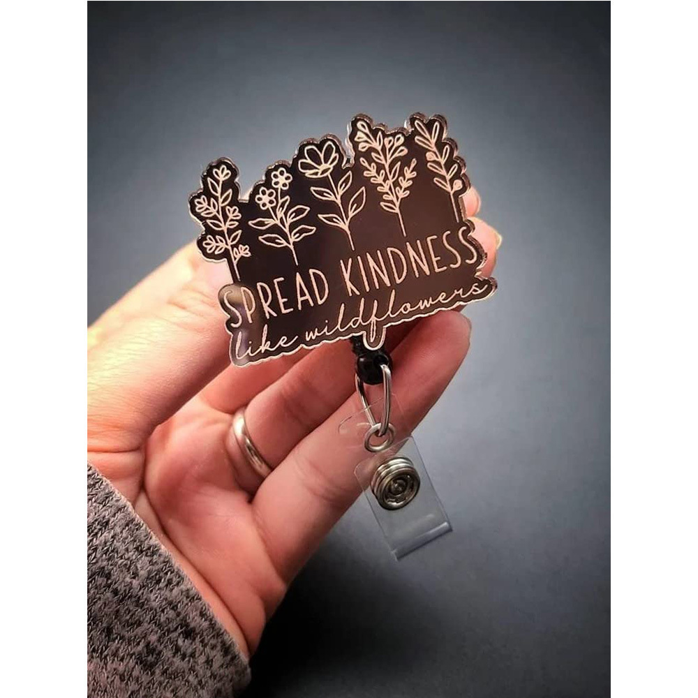 2023 nuevo clip de insignia retráctil acrílico de color degradado de pvc hebilla fácil de tirar