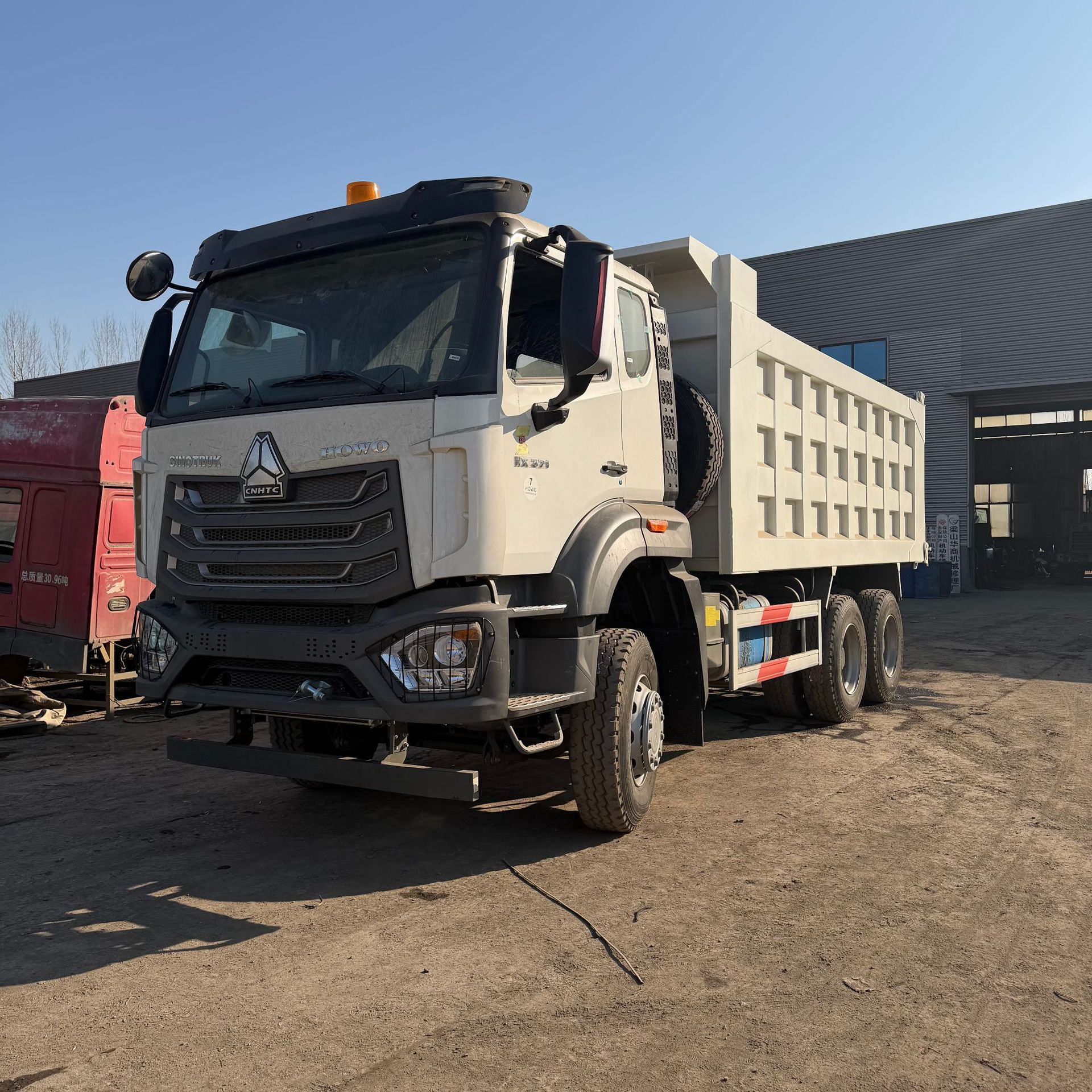 Howo Nx 6*4 Drive Dump Truck, Mining Dump Truck, Mining Special Vehicle, Mining Customization
