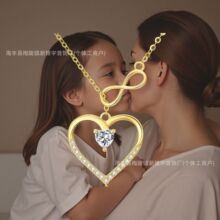 跨境新品个性气质时尚简约生日礼物ins爱心锁骨微镶项链韩系项链