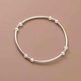 耳钉;戒指;项链