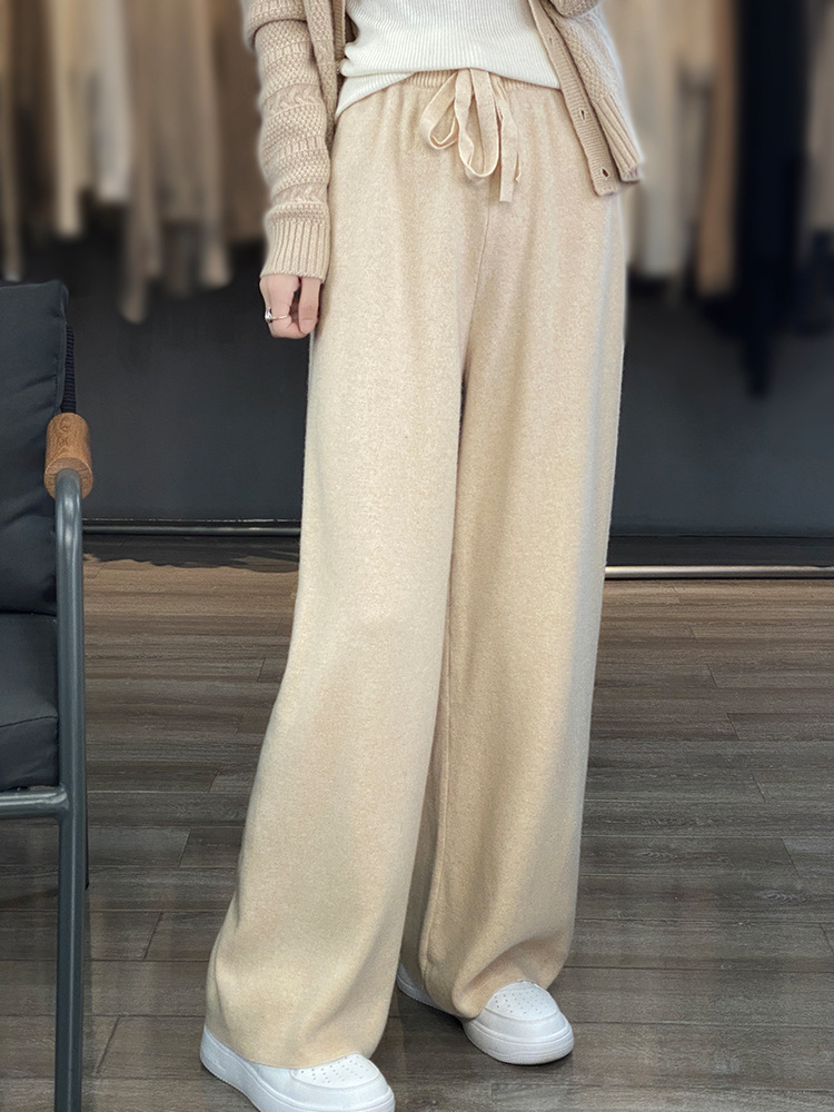 ウールのズボンの女性の秋冬の新型の純色の自然な腰のメリヤスは厚い広腿のズボンのカジュアルな垂感を厚くします。