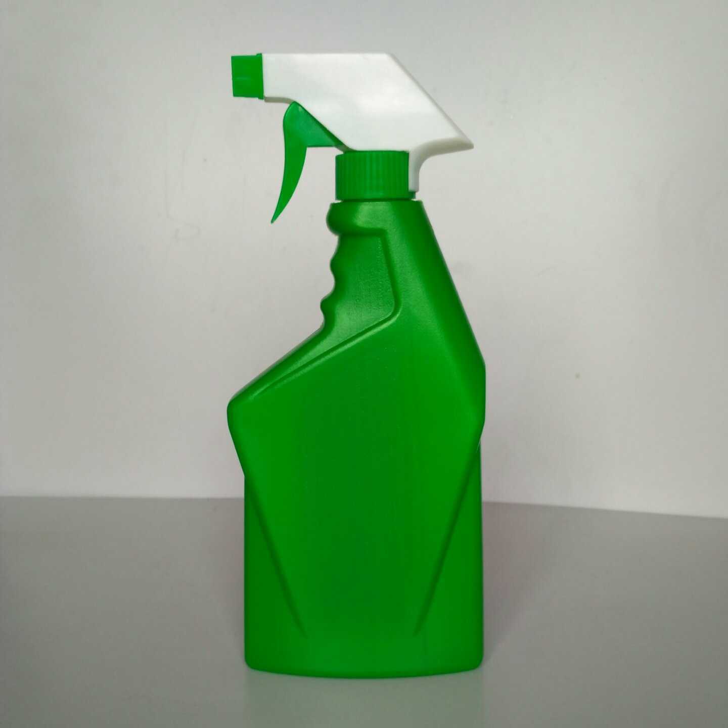 供应 500ml塑料瓶 喷雾瓶 油烟净喷瓶 灭虫剂手枪喷壶