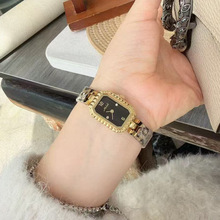 小香风石英表钻石女豹纹网带金色小香尚休闲米莉莎女表外贸批发