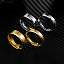跨境新款简约双斜边镀金不锈钢镶锆石情侣对戒戒指 欧美饰品批发