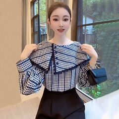 法式温柔风蕾丝拼接显瘦一字领衬衫女春秋新款小个子遮肉格纹衬衣