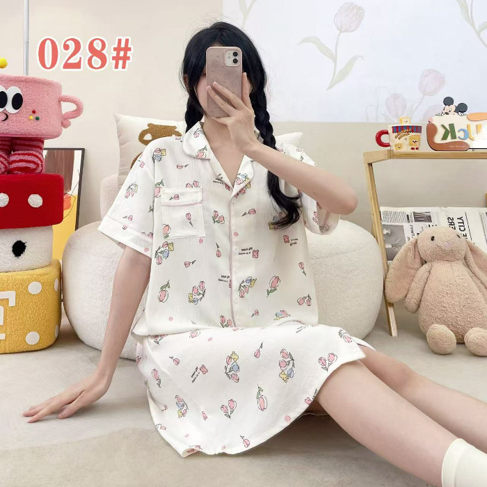 Pijama de verano de manga corta cardigan con solapa impresión de dibujos animados nubes de algodón dulce suelto medio largo vestido transfronterizo