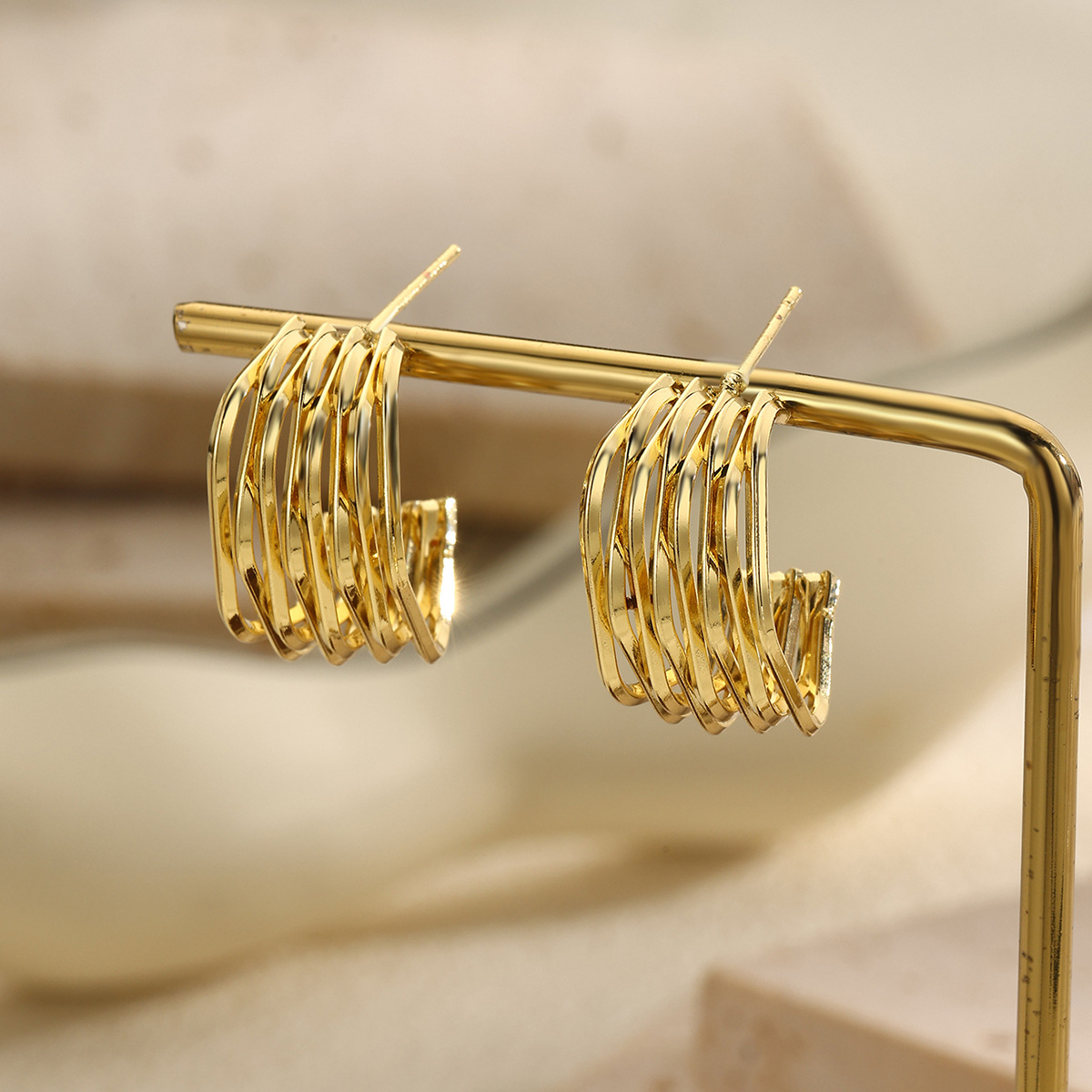 Multi-layer Heart Drop Earrings Gold Geometric Hoop Earrings_voghion.com