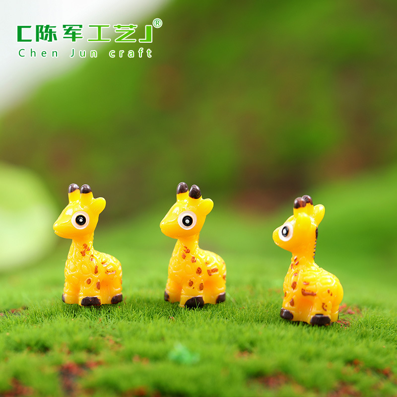 Hươu mai hoa mini, phụ kiện tiểu cảnh DIY, chậu sen đá resin nhỏ (z-CJ-1176)