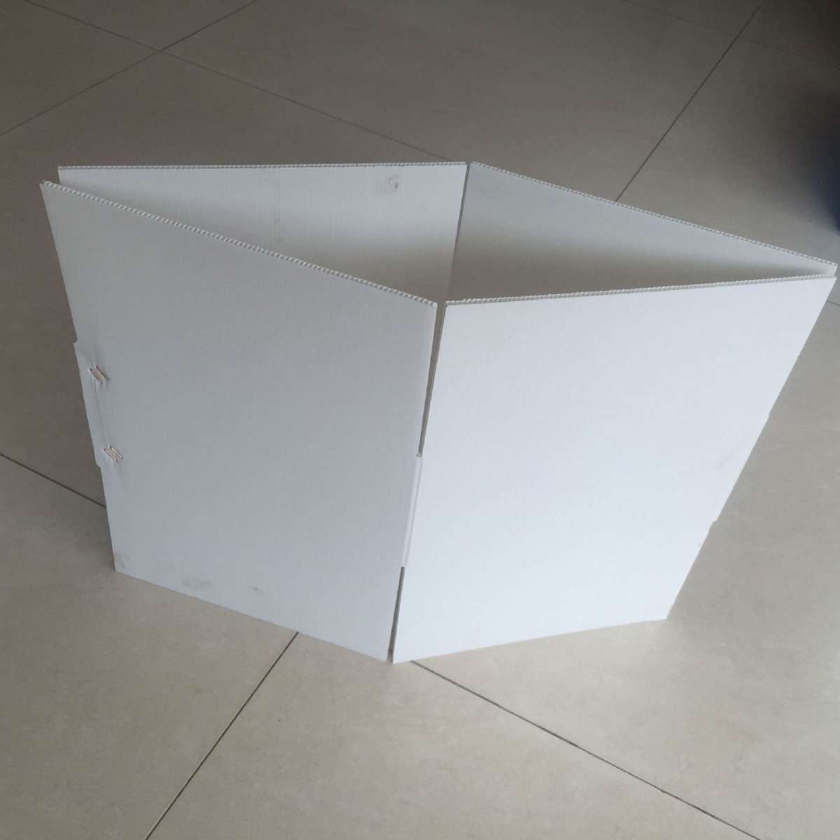 PP中空板白色 2-12MM 周转箱可折叠纸箱 结构箱子带印刷包装箱