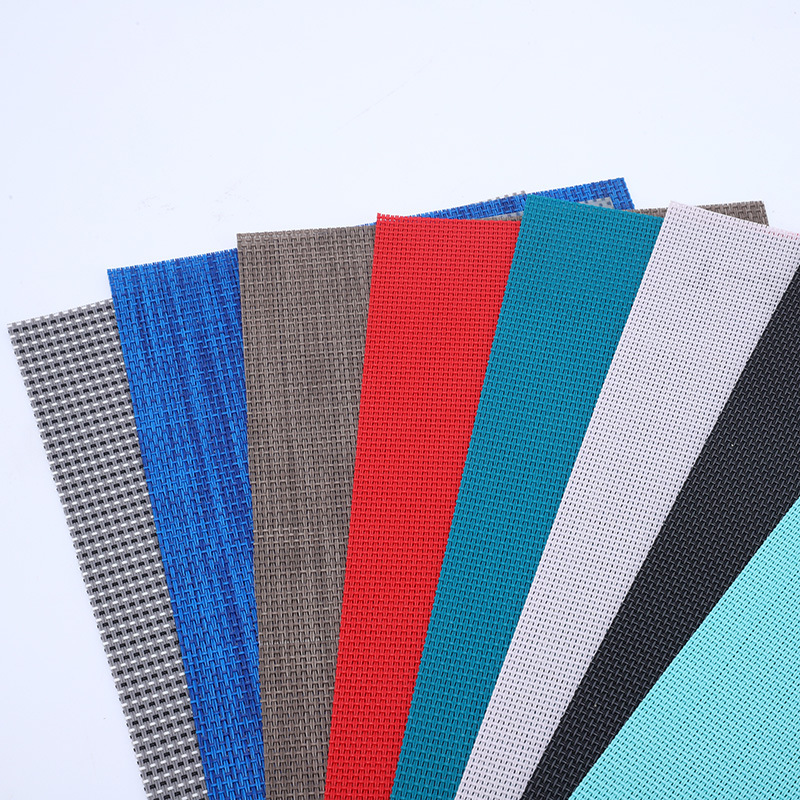 厂家供应 各式格子2x2特斯林网布 沙滩椅网眼布 PVC隔热垫