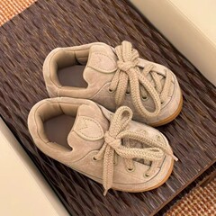 维多娜2025新款厚底增高休闲鞋女运动板鞋面包鞋胖丁鞋阿甘鞋秋冬
