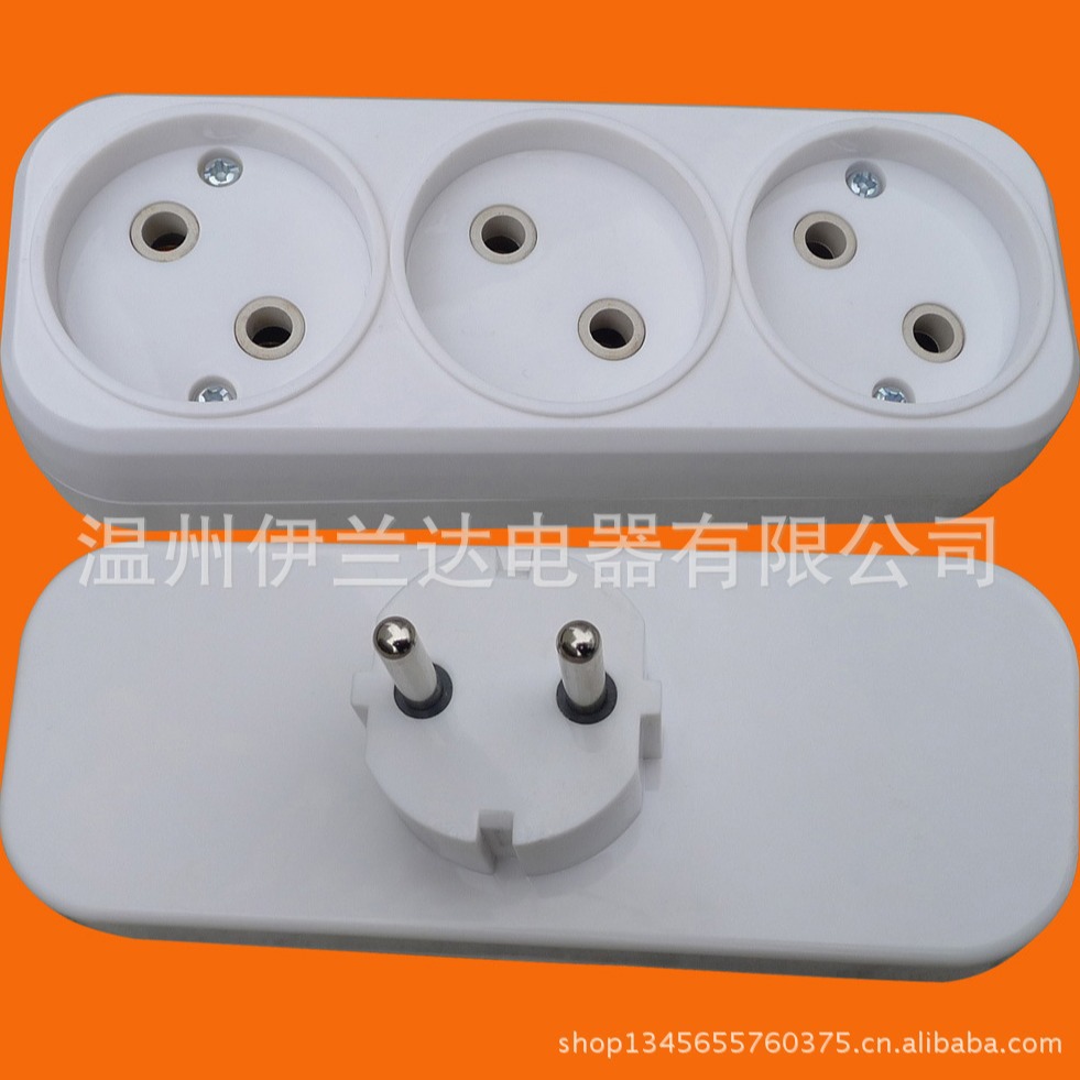供应一转三　无接地　欧式转换插座 (P8803)