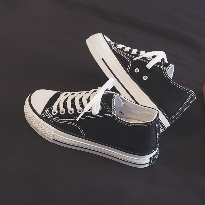 Zapatos de lona de suela gruesa zapatos de mujer primavera y otoño 2025 nuevos zapatos de skate de altura coreana ulzzang zapatos de tela versátiles
