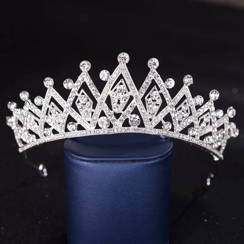 新款镶钻简约发冠金属白水晶公主王冠婚礼发饰几何头饰定制批发