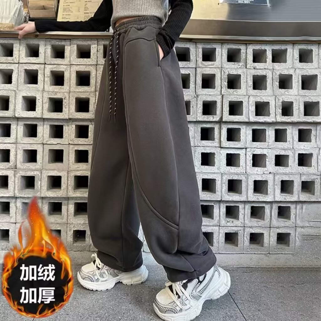 다크 그레이 벨벳