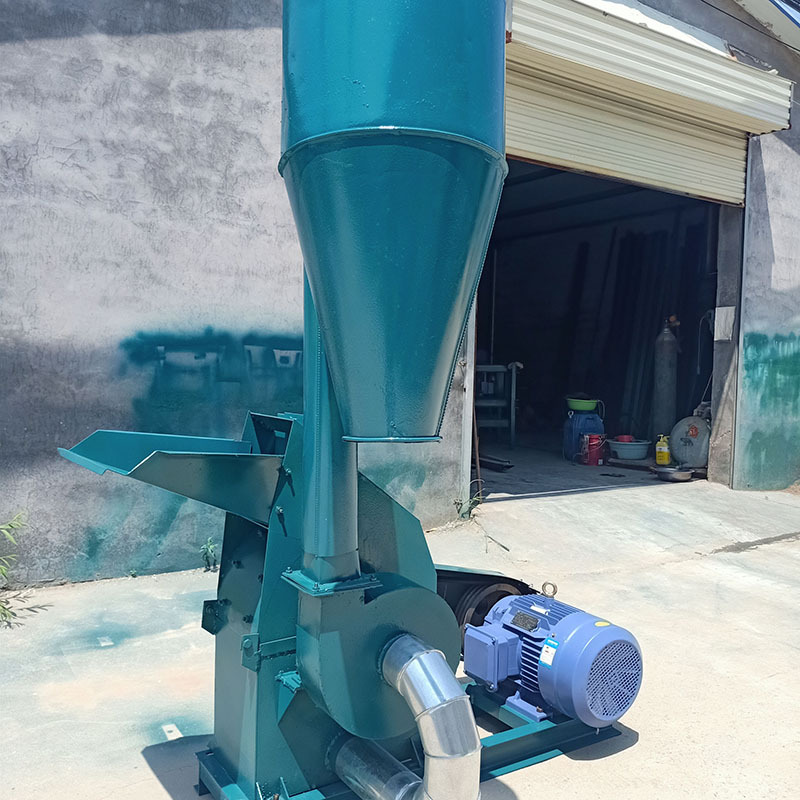 带风机锤片式粉碎机 龙钰草饲料粉碎机 多用途粉碎机参数