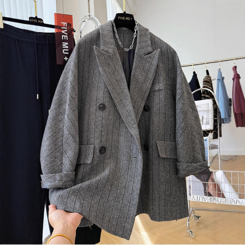 Korean Style Stripesd Elegant Suit Collar Woolen Jacket Autumn and Winter New Loose Work Clothing Suit Jacket Simple Outwear Korean Style Stripesd Elegant Suit Collar Woolen Jacket Autumn and Winter New Loose Work Clothing Suit Jacket Simple Outwear