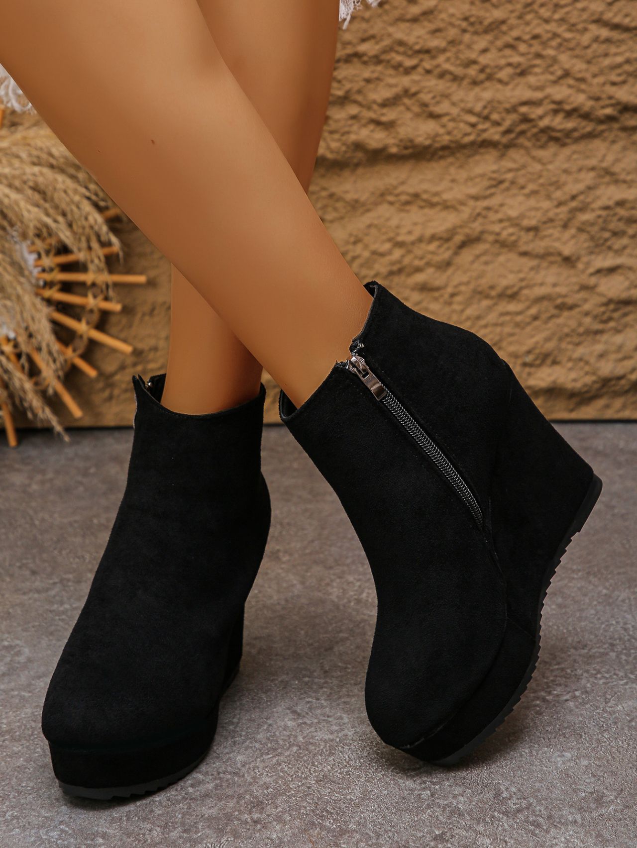 Women's Suede Wedge Ankle Boots Platform Cowboy Style Winter_voghion.com