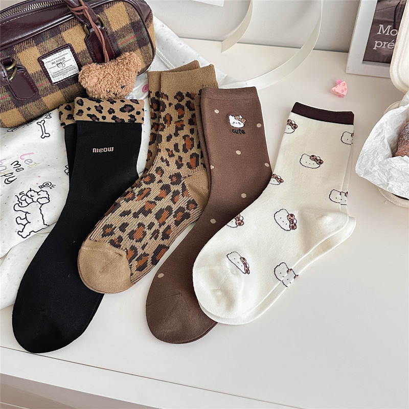 Autumn and Winter Women's Socks Leopard Print Kitten Embroidery Coffee Color Mid-Tube Women's Socks Ins Trendy Women's Seamless Long Cotton Socks