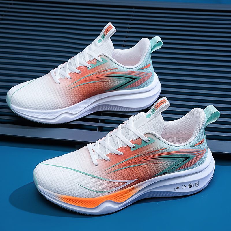 Fashionable ultra light running sneakers