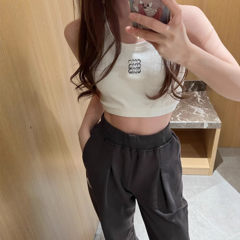 Luojia Summer Solid Color Basic Short Ribbed Tank Top for Women, Sleeveless Slim Fit Inner Wear Top 7115 Luojia Summer Solid Color Basic Short Ribbed Tank Top for Women, Sleeveless Slim Fit Inner Wear Top 7115