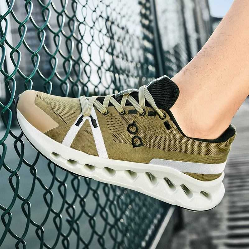 Мужская обувь на открытом воздухе осень 2024 новый ретро мужской повседневный летающий фитнес-кроссовки с приливной обувью