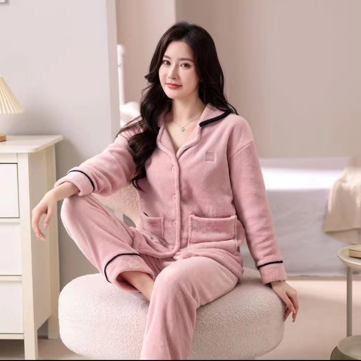 Pijamas de mujeres otoño y invierno nuevos botones de franela ropa de casa set cardigan bordado vestido exterior pijamas sueltos collar