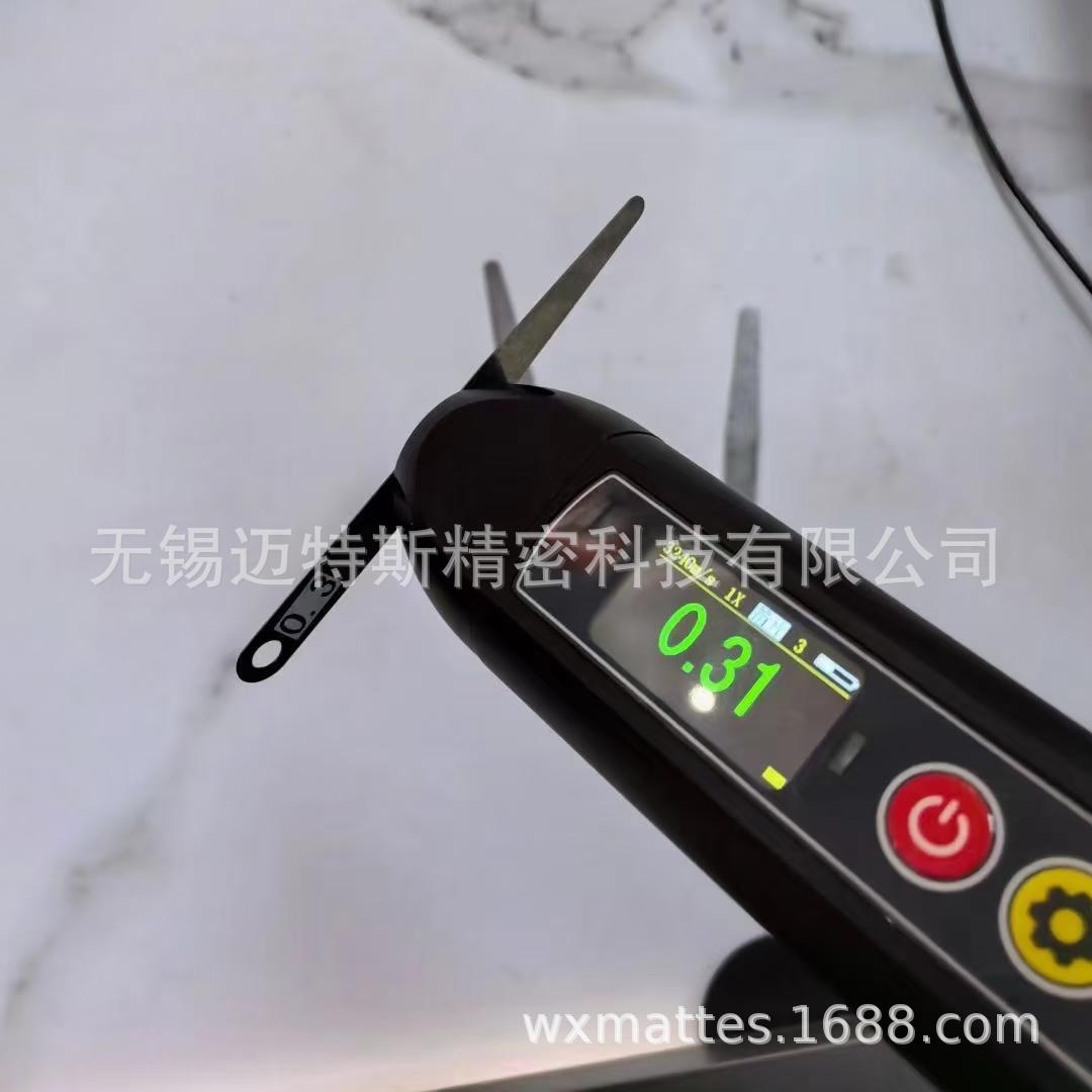 EMUT10+电磁超声测厚仪  无需声耦合剂，可实现高温工件的厚度测