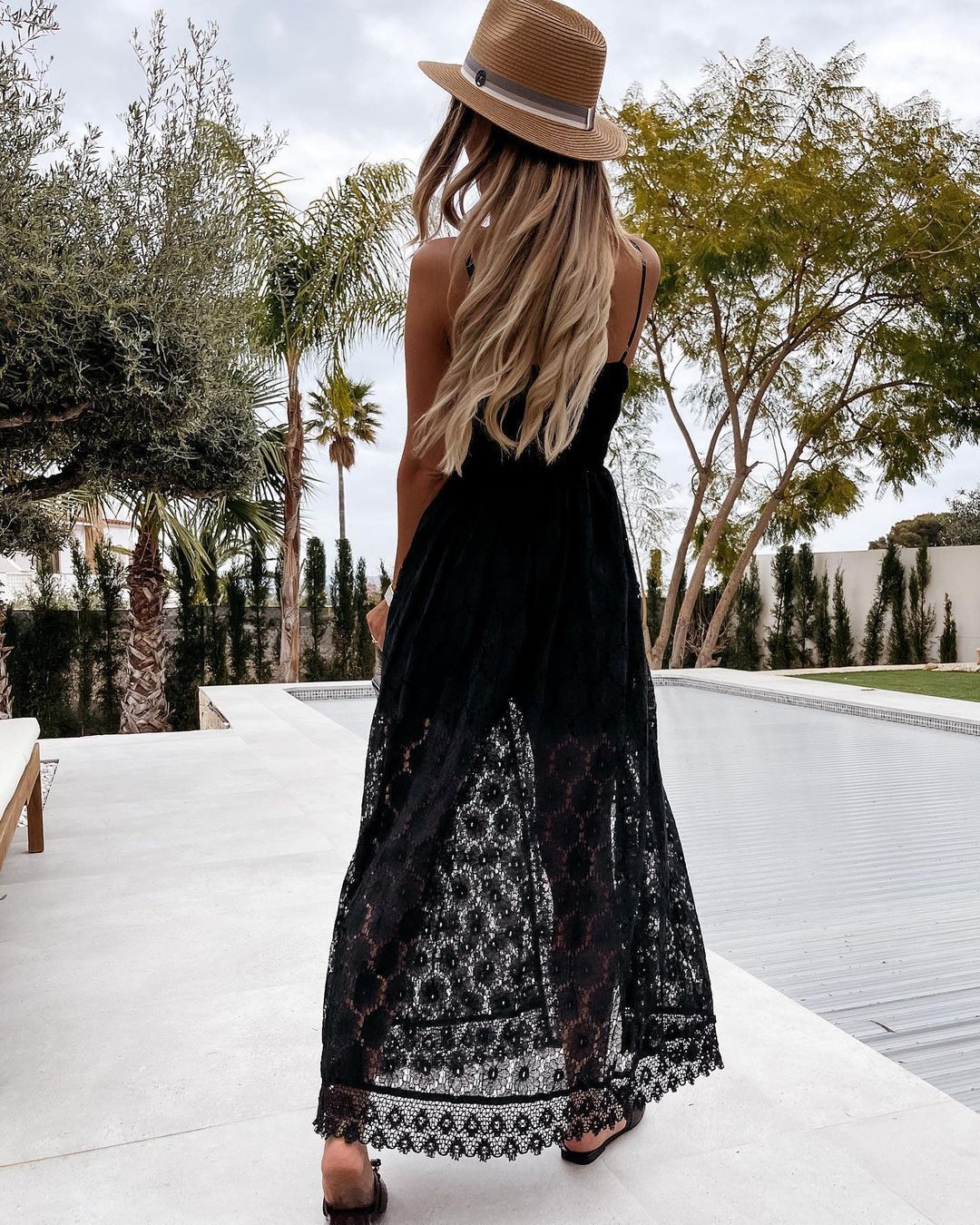 2021 primavera y verano Comercio exterior moda nueva mujer independiente soporte correa de encaje sexy shorts capa mono