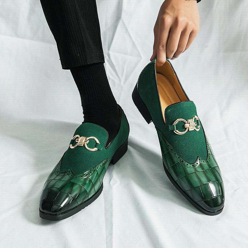 Cheap Export Large Size 4647 Buckle Brogue Green Leather Shoes Men's Size Business Fashion British Casual Shoes Cheap Export Large Size 4647 Buckle Brogue Green Leather Shoes Men's Size Business Fashion British Casual Shoes