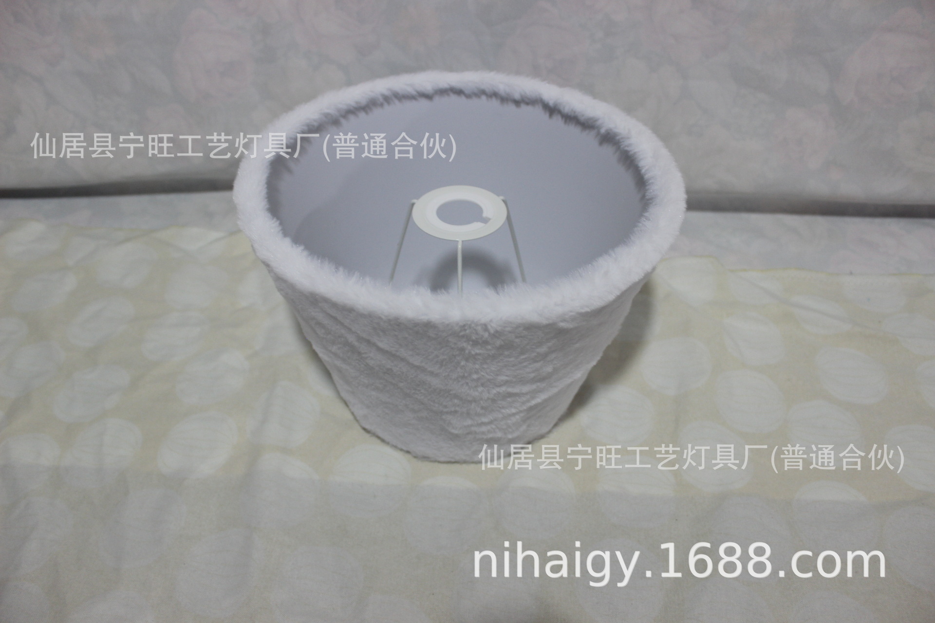 콘 25cm 흰색 스택