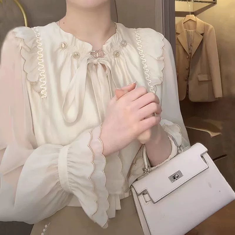 Двухслойная дизайнерская легкая роскошная вышитая рубашка с длинными рукавами, весенняя новая темпераментная шифоновая рубашка, закрывающая живот, для женщин