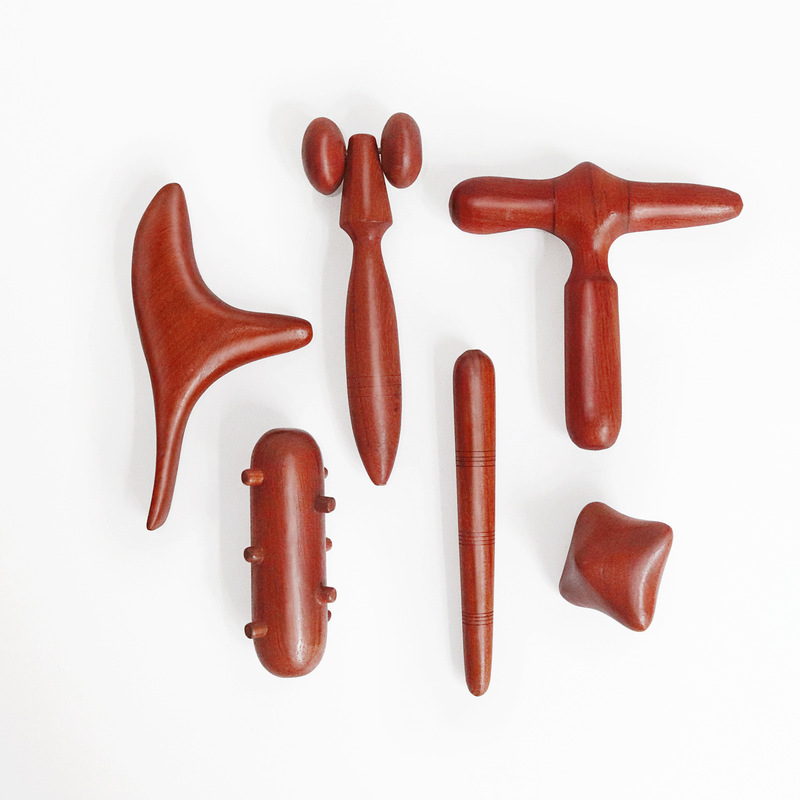 Vietnam Rosewood massager wooden three-Fork Cross nose hole acupuncture stick triangle Sparrow foot massager Vietnam Rosewood massager wooden three-Fork Cross nose hole acupuncture stick triangle Sparrow foot massager