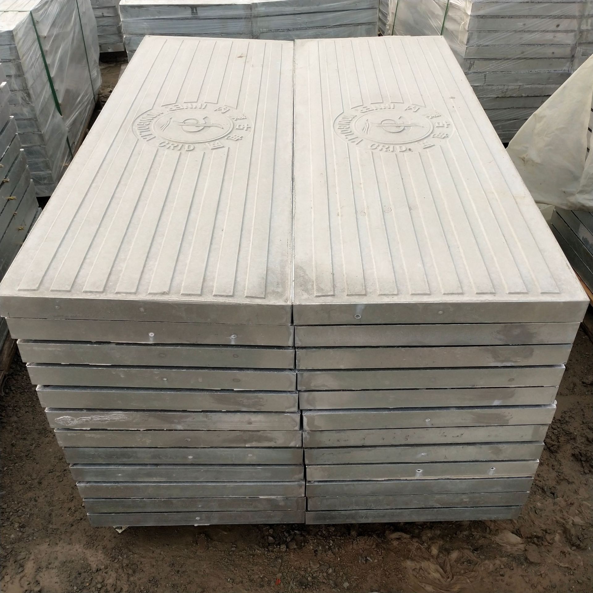 河北保定水泥电力盖板市政工程牢固耐用抗风化经久耐用本地直发​