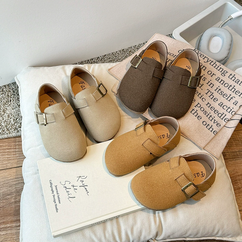 Детская кожаная обувь 2024 осенние новые мальчики и девочки ретро мода повседневная обувь детская обувь на мягкой подошве