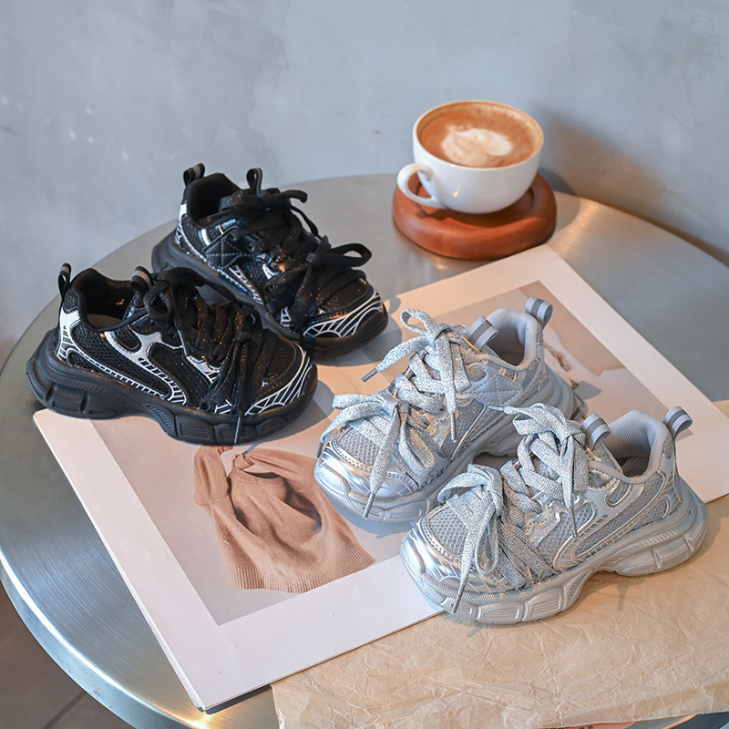 Baskets en maille respirante pour filles et garçons, chaussures de course décontractées et confortables pour enfants_voghion.com