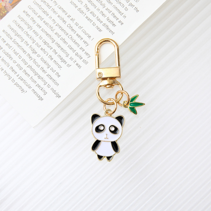New Cute Panda Metal Keychain Cartoon Cute Funny Panda Key Chain Pendant Men and Women Bag Pendant