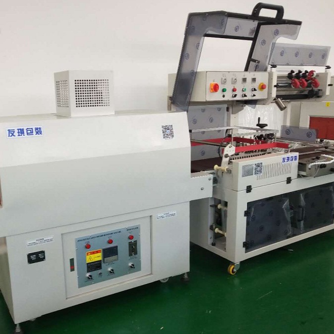 收缩膜包装机 热收缩膜包装机  热收缩膜机 收缩膜机 东莞收缩机