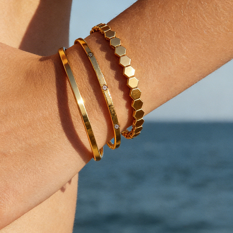Gold Titanium Steel Bracelet for Women, Electroplated, Non-Fading, High-End, Light Luxury, European and American Style, Mirror Finish Bracelet, Jade Jewelry Gold Titanium Steel Bracelet for Women, Electroplated, Non-Fading, High-End, Light Luxury, European and American Style, Mirror Finish Bracelet, Jade Jewelry