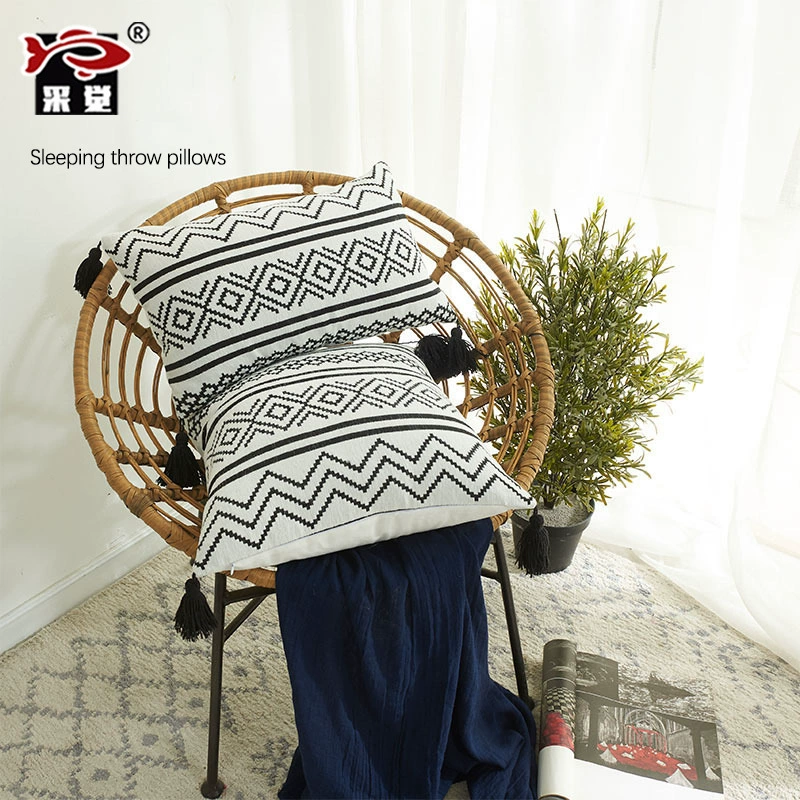 Трансграничная Скандинавская ветровая синельная подушка с кисточками черно-белая Геометрическая тафтинговая наволочка диванная подушка в наличии оптом