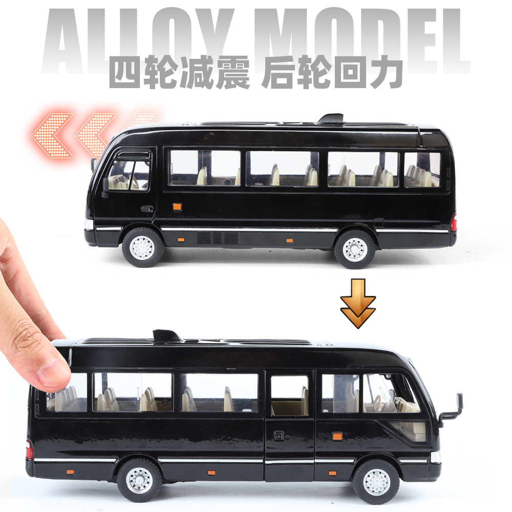 1: 24 Toyota Coaster aleación modelo de automóvil sonoro-óptico simulación de retroalimentación autobús coche de juguete música adornos transfronterizos
