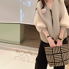 连衣裙;女式T恤;时尚休闲套装