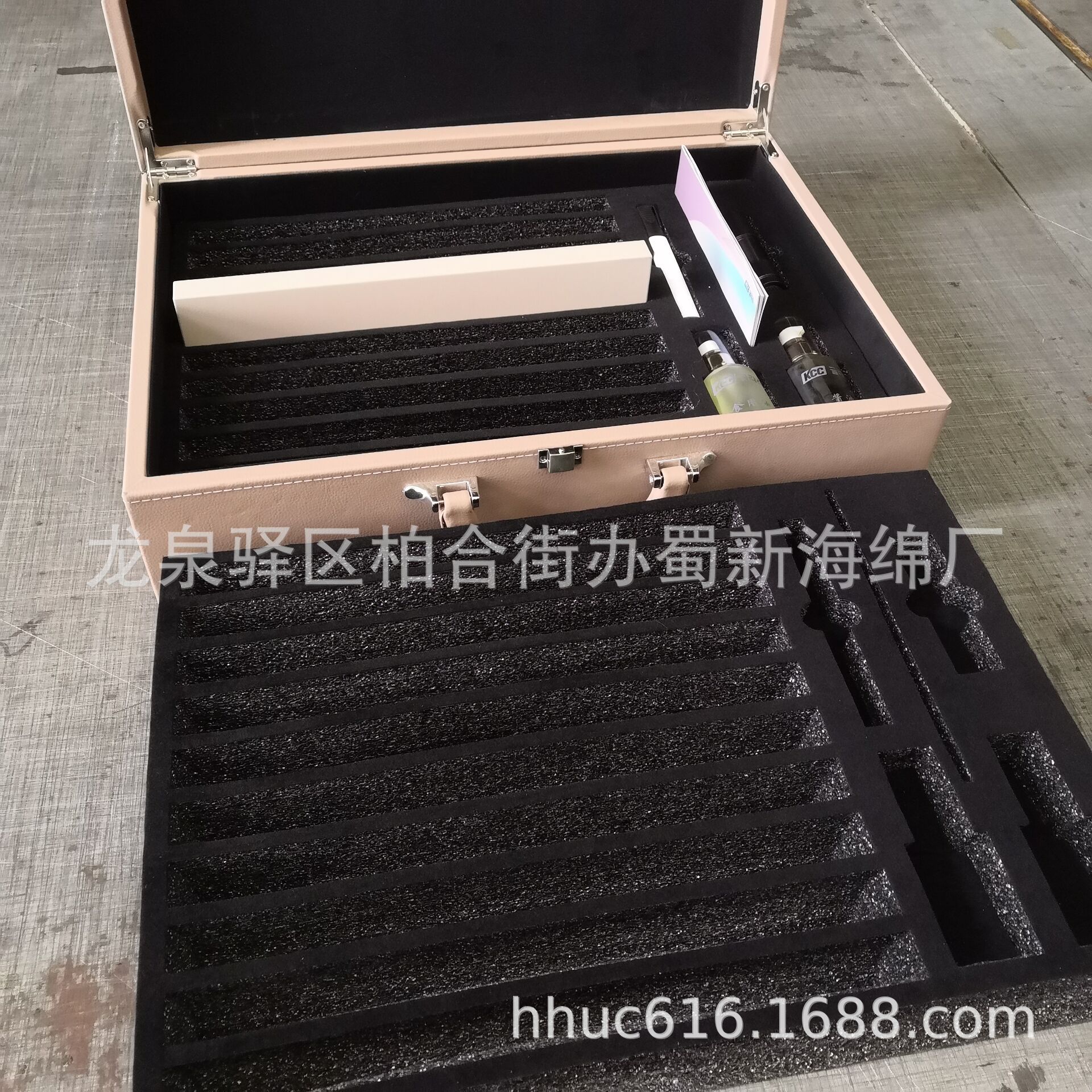 供应样板箱内衬减震包装海绵/木材样板固定泡沫/色板定位包装泡棉