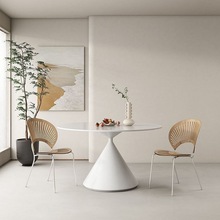 法式奶油风岩板圆形餐桌纯白色现代简约圆桌小户型家用饭桌椅组合