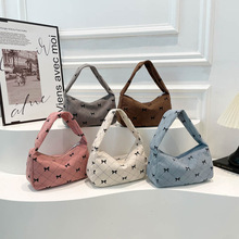 韩版唯美手提包小众设计款枕头包大容量腋下休闲简约时尚手提包