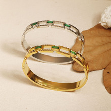 ����ĸ�G�����ʯ�������C ����ɫ��Ʒ�|18k��ɫ���P����C�羳