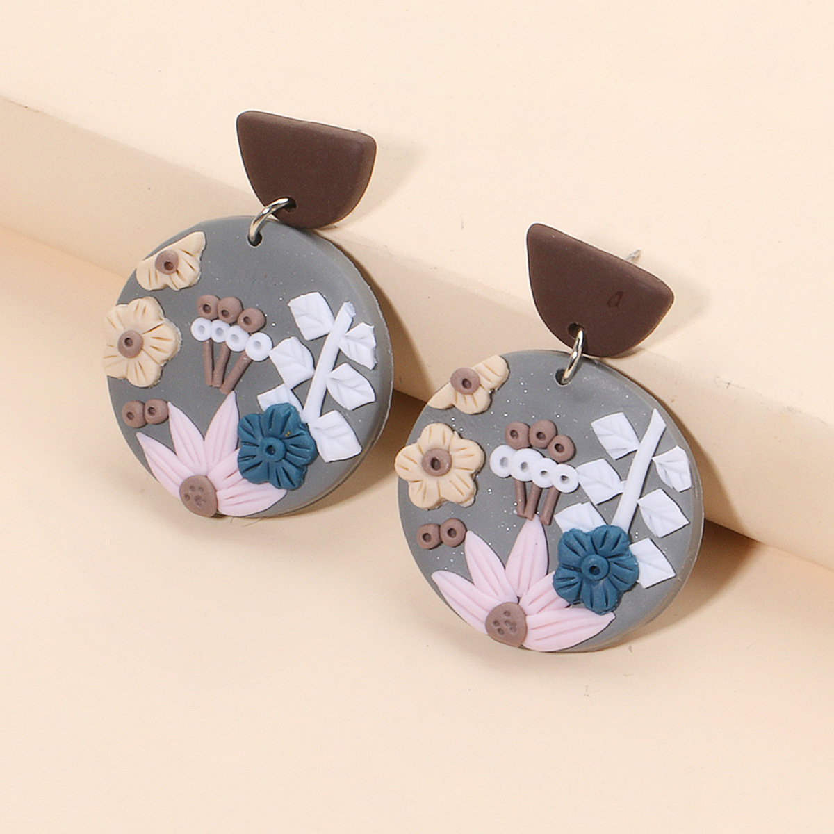 Korea Acrylic Flower Earrings Wholesale display picture 10