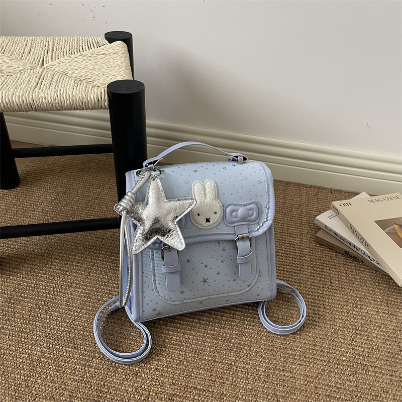 2026 verano nueva moda dulce simple bolso de hombro pequeño nicho dibujos animados conejo mochila de hombro casual mujer
